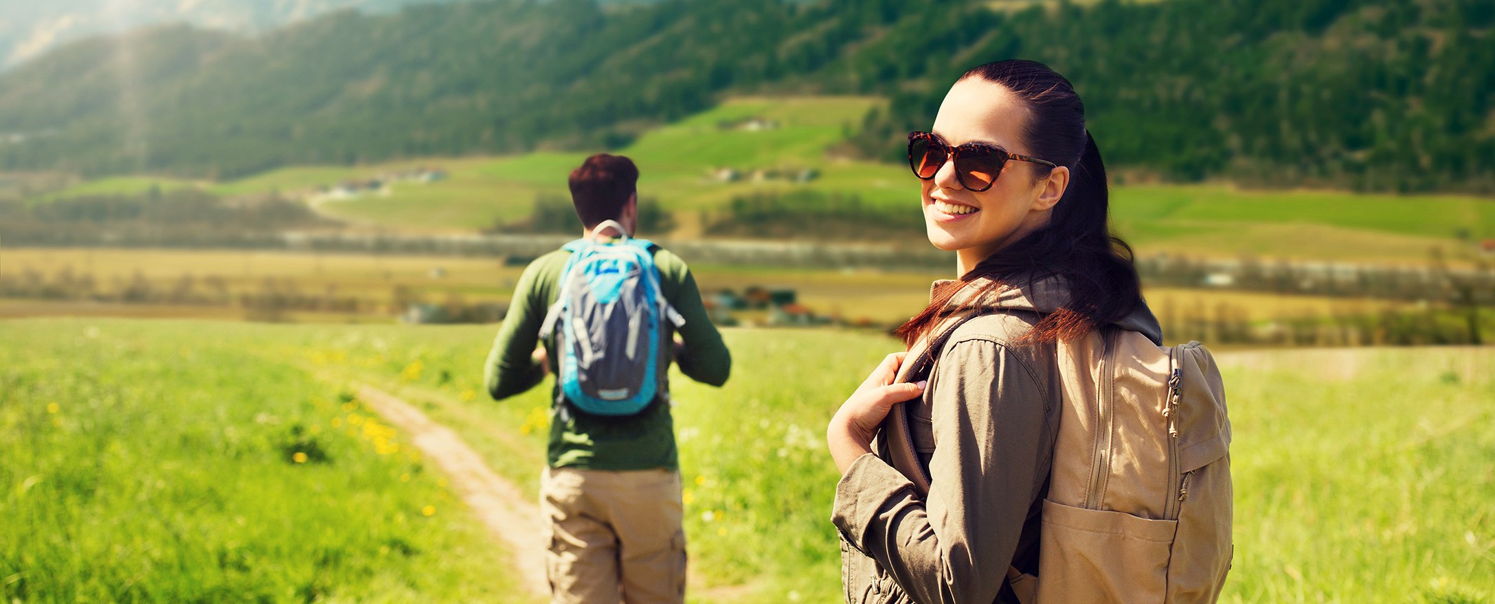 Frau beim Wandern