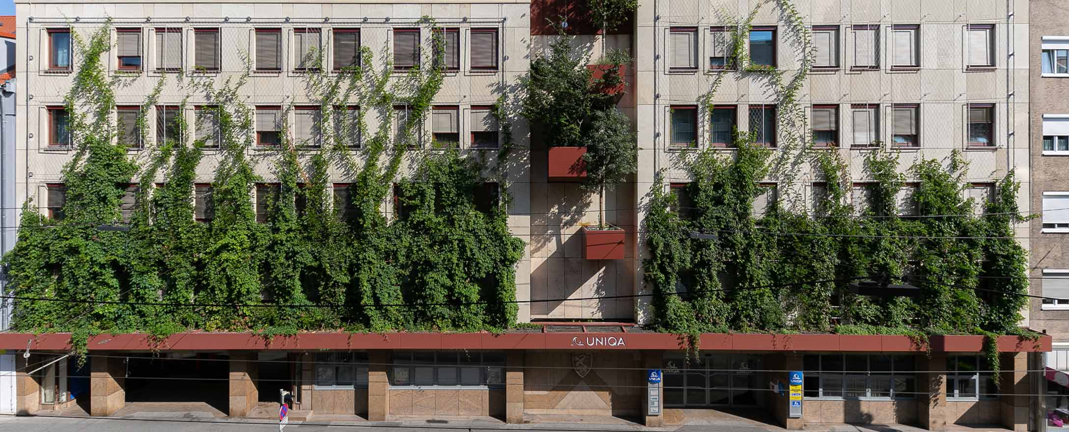 Grüne Fassade UNIQA Graz